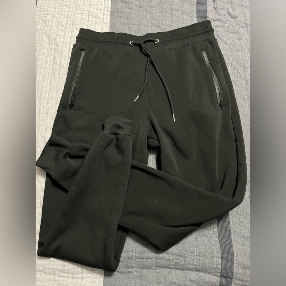 Men's Black Joggers with Zipper Pockets